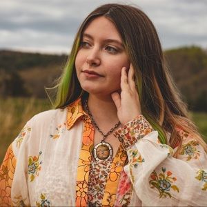 Meet Your Seller🦋